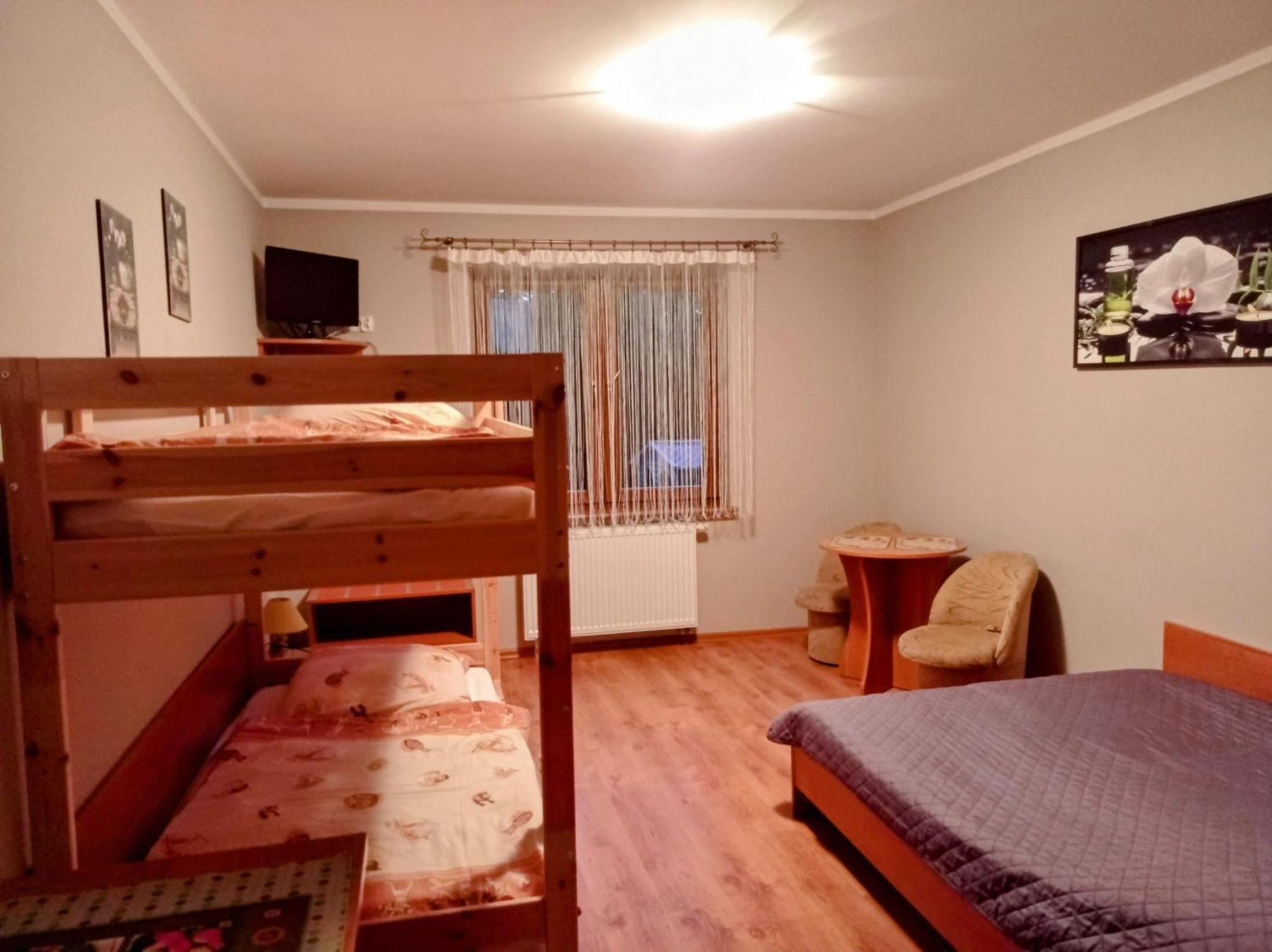 Dom Goscinny Agcez ミエンジボジェ 部屋 写真